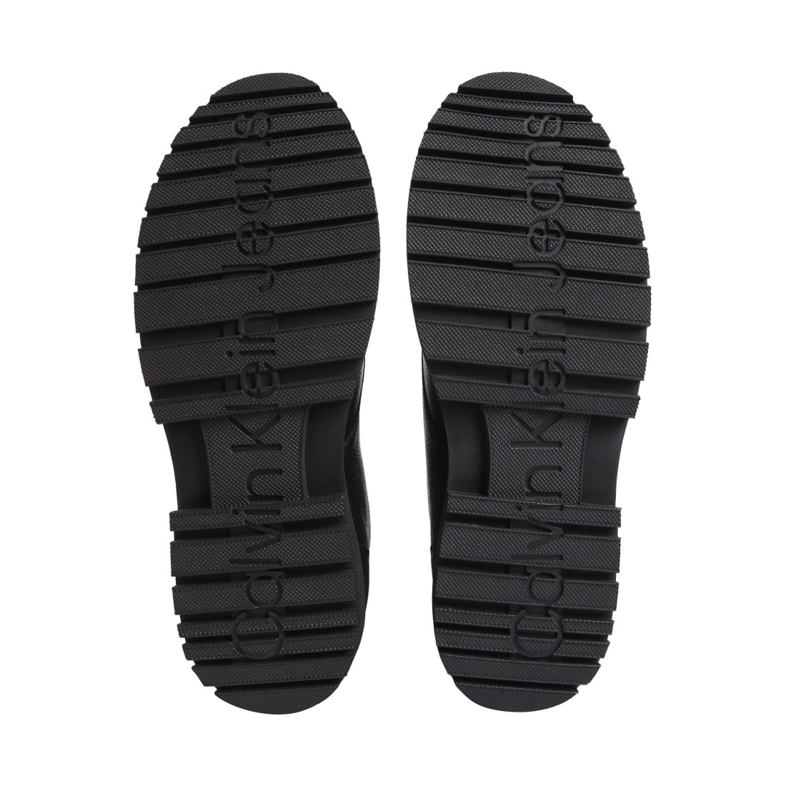 mid laceup boot