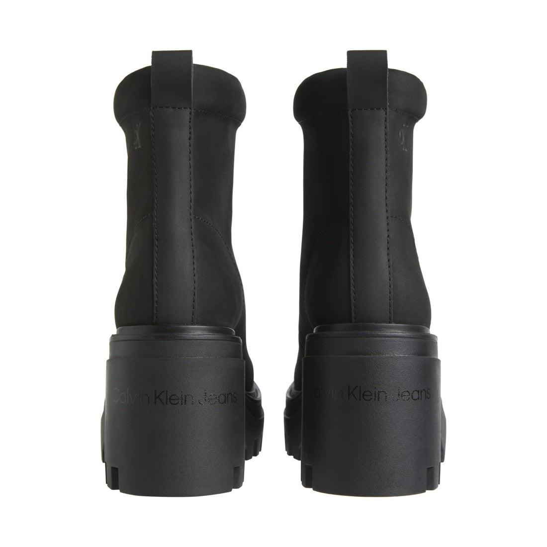 chunky heeled zip boot