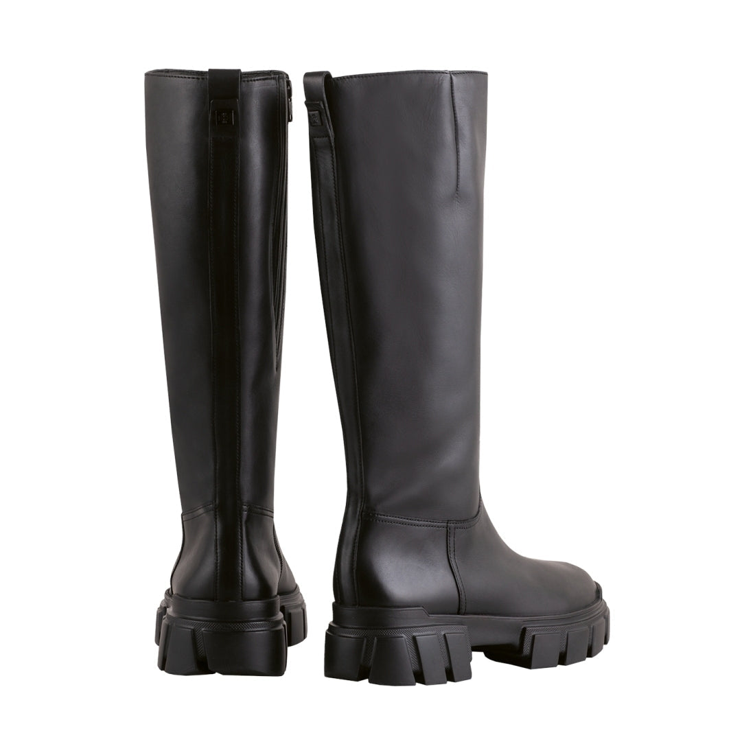 james warm boots