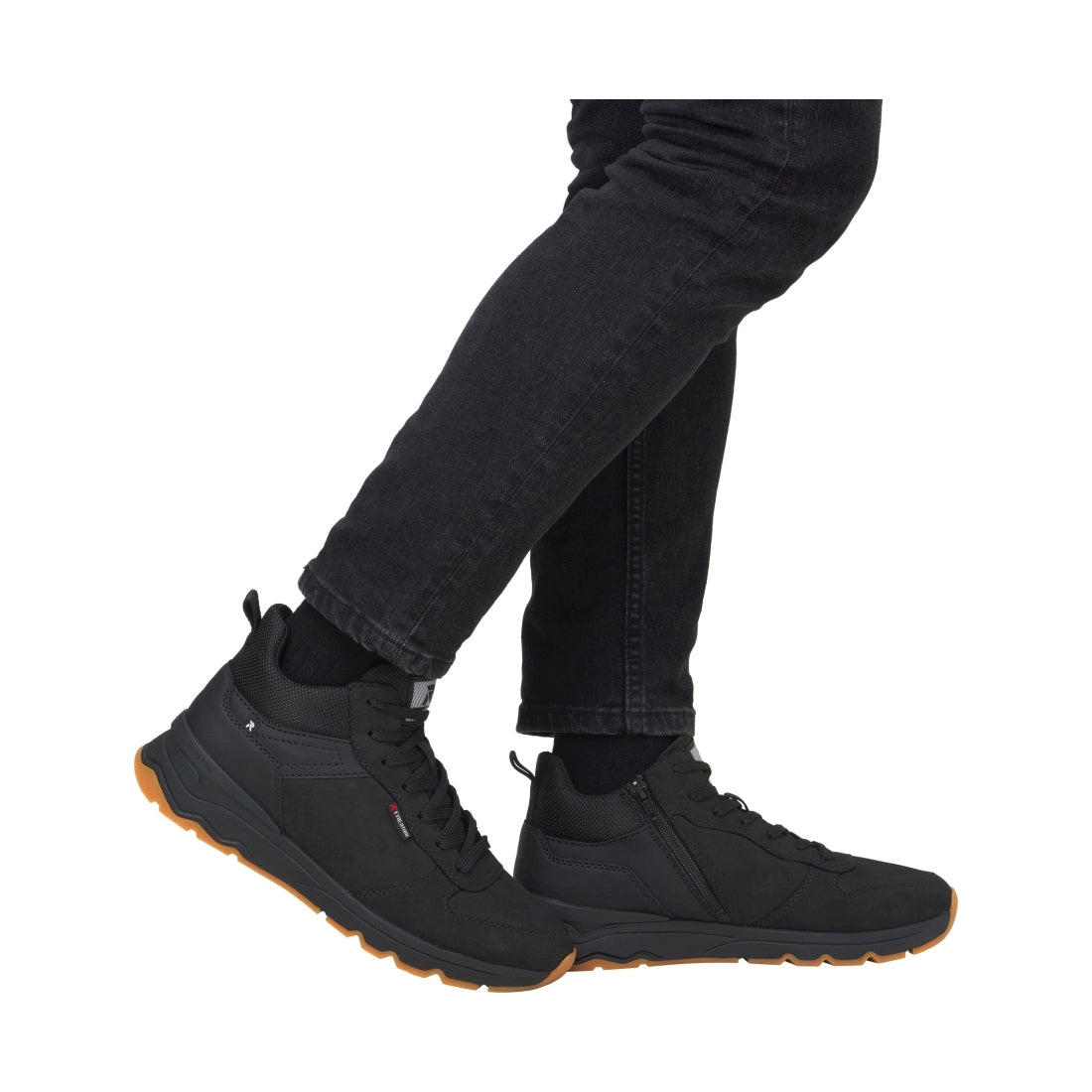 black casual closed men's boots