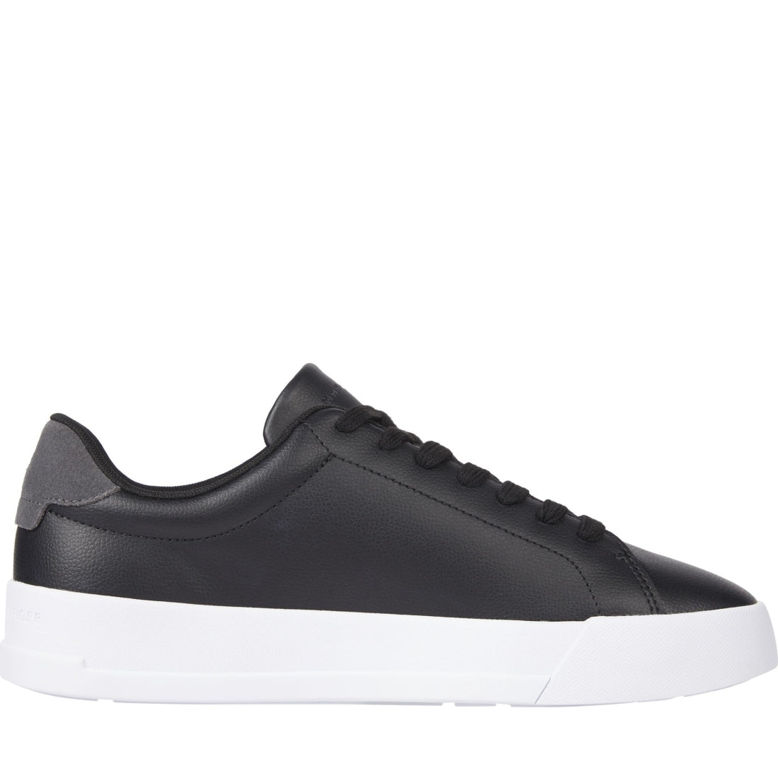 court grain leisure trainers