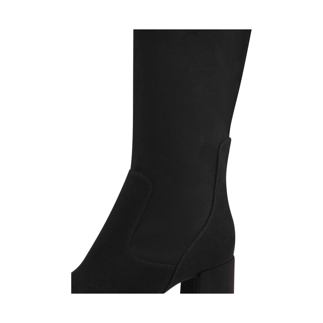 delo boots