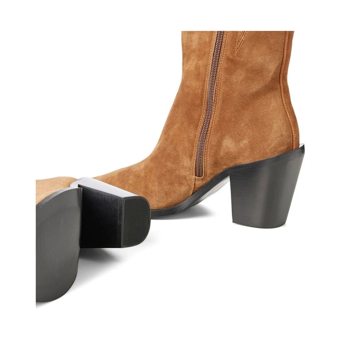 heeled boot