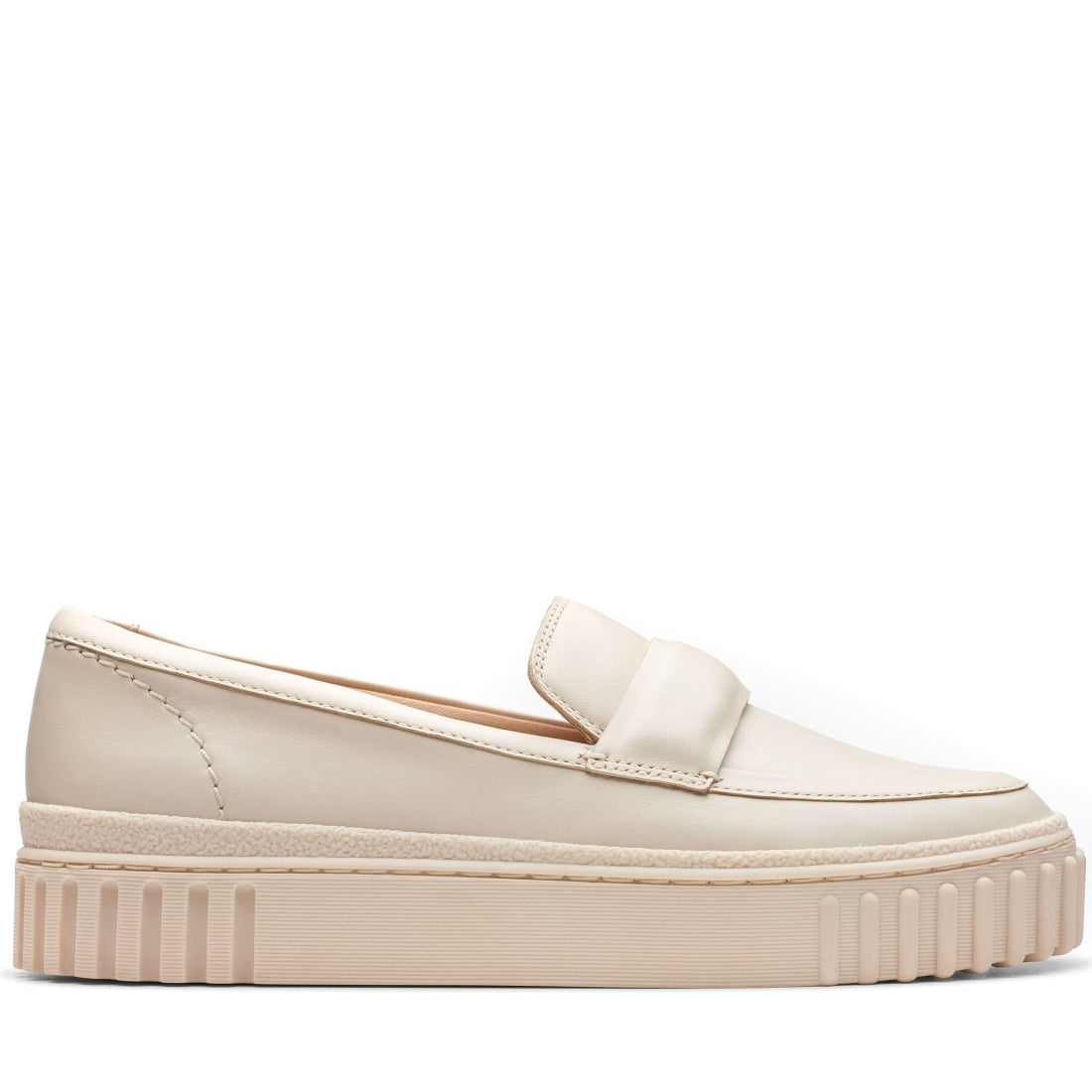 Clarks womens 1227 cream leather mayhill cove loafers | Vilbury London