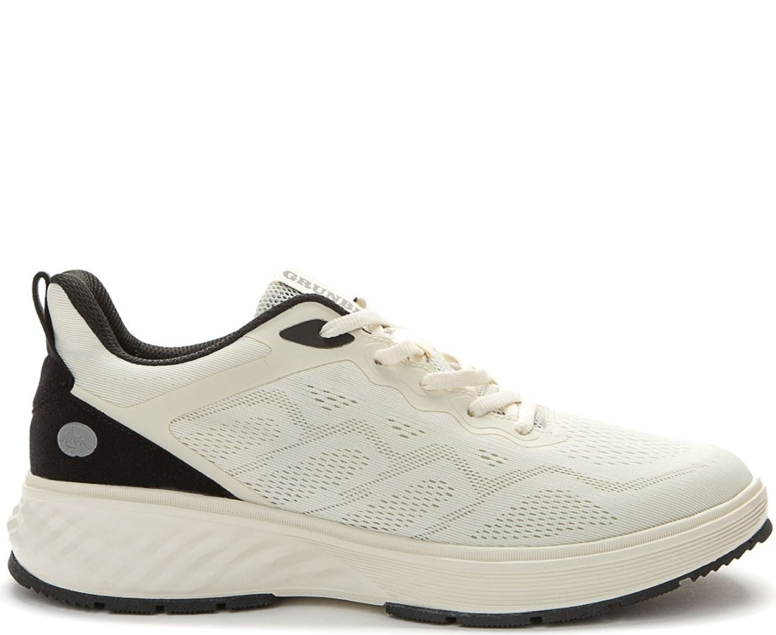 white casual closed sneakers