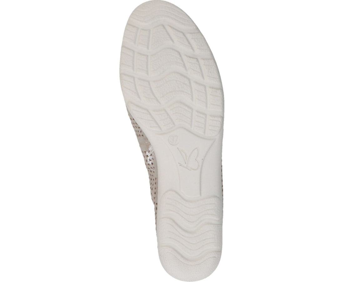 beige casual closed ballerinas