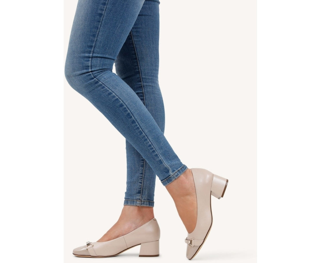 beige elegant closed formal