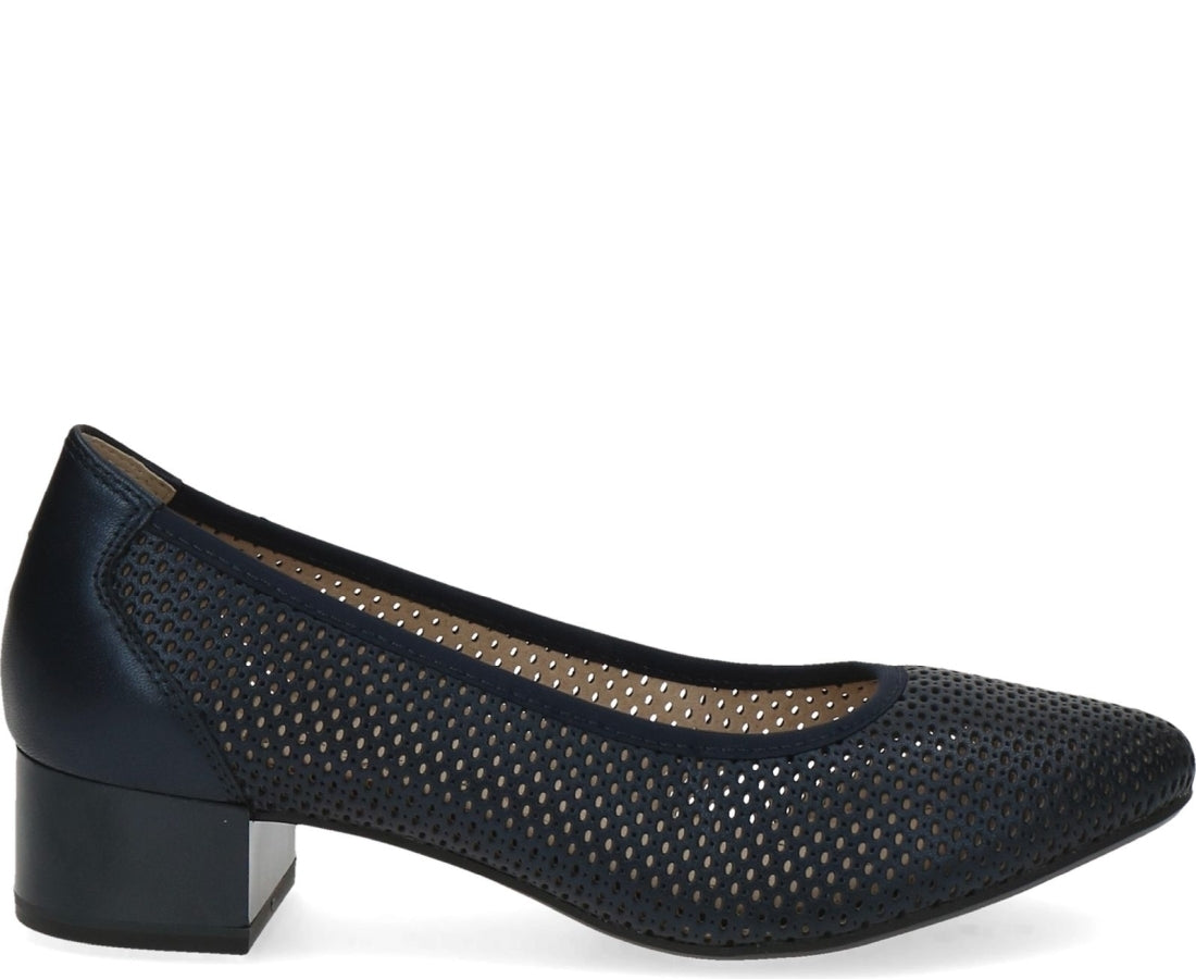 blue elegant closed formal