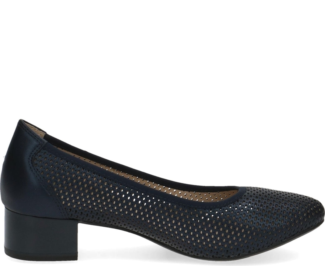 blue elegant closed formal