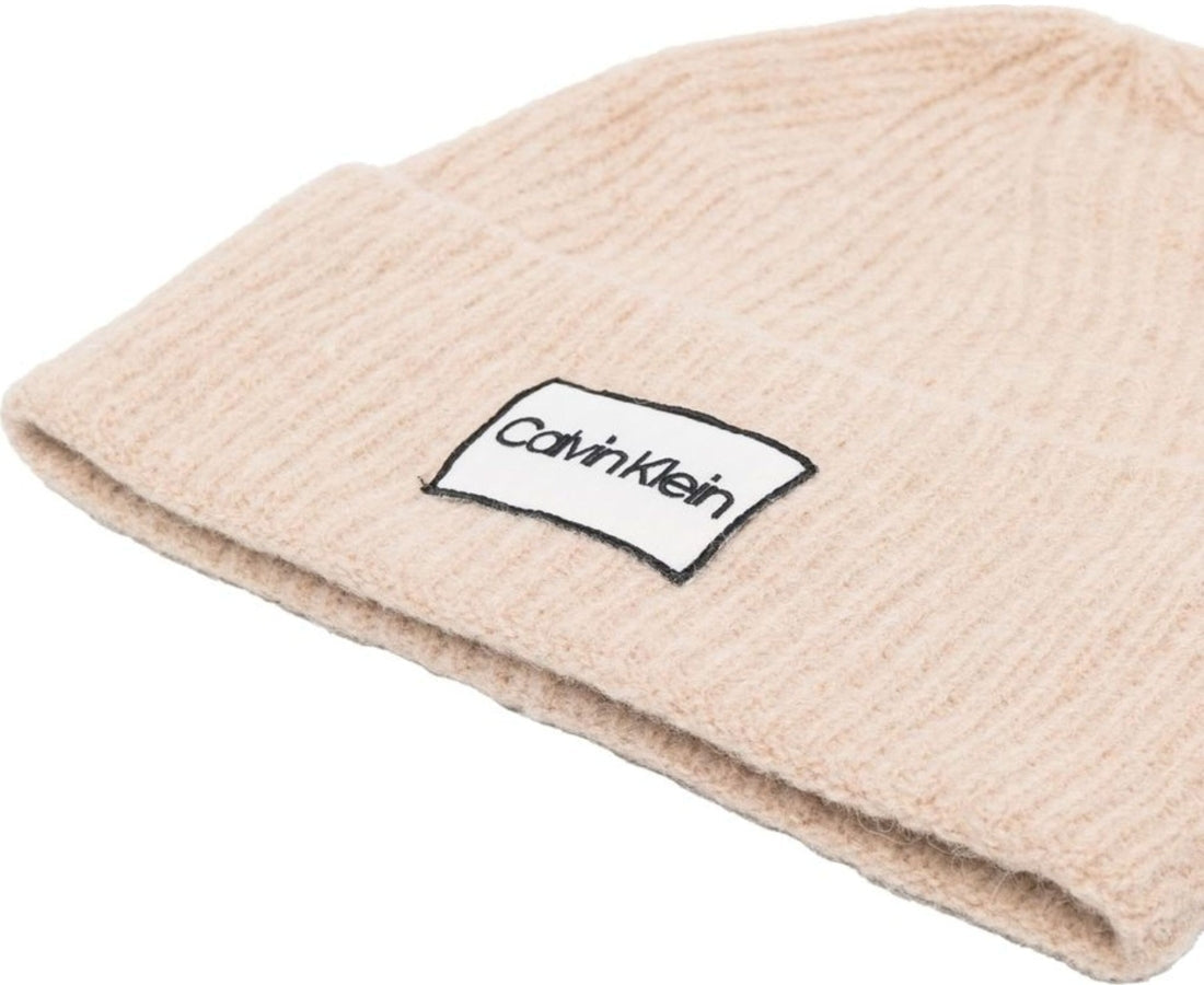 lux wool beanie