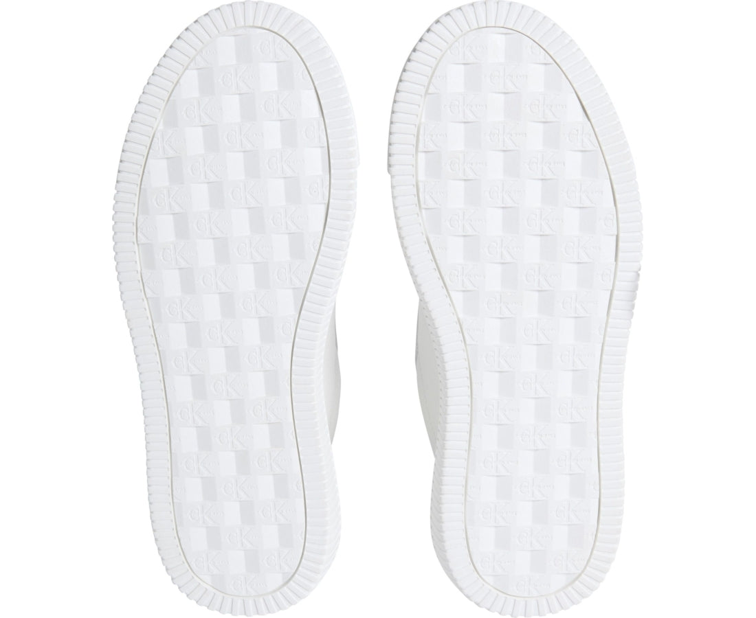 chunky cupsole low top sneaker