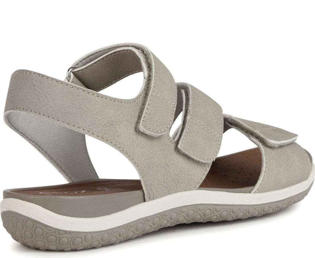 sandals vega