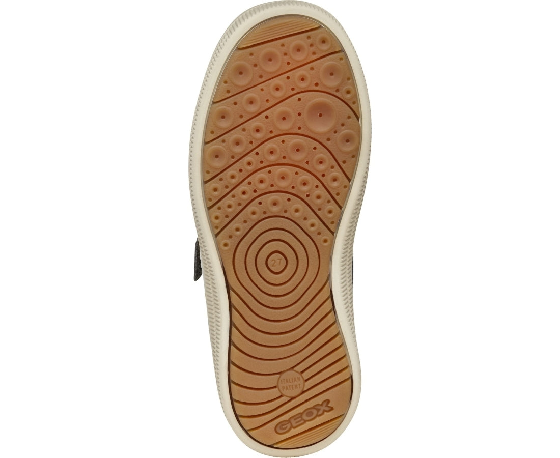 arzach leisure trainers