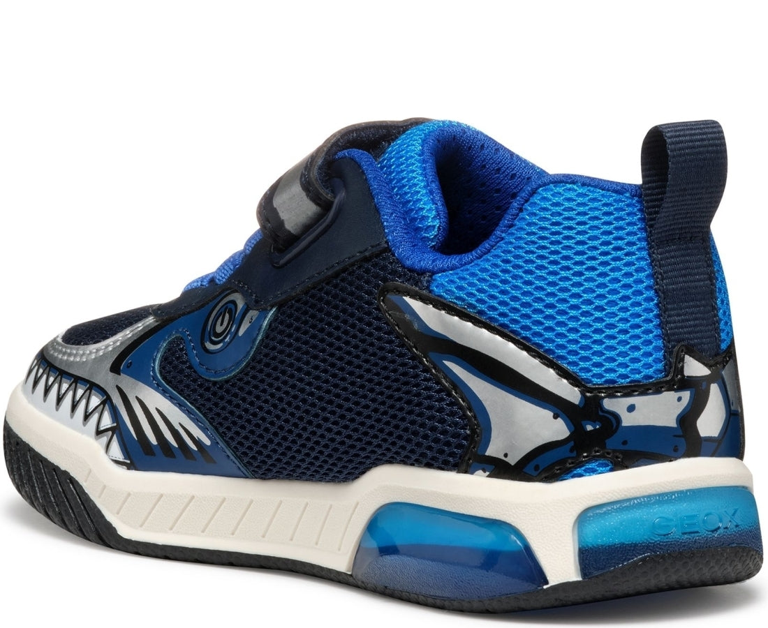 inek leisure trainers