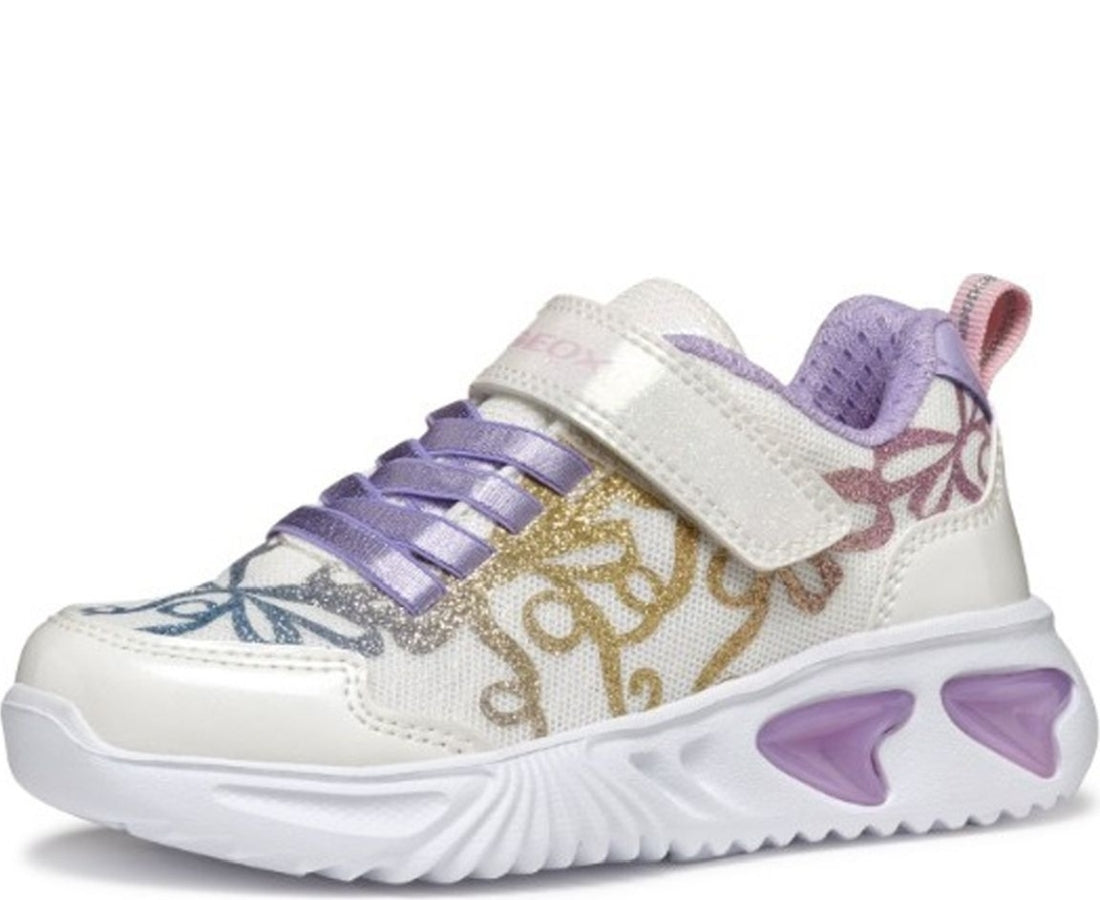 assister leisure trainers