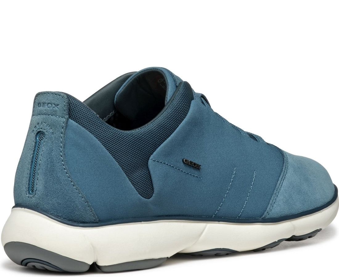 nebula leisure trainers