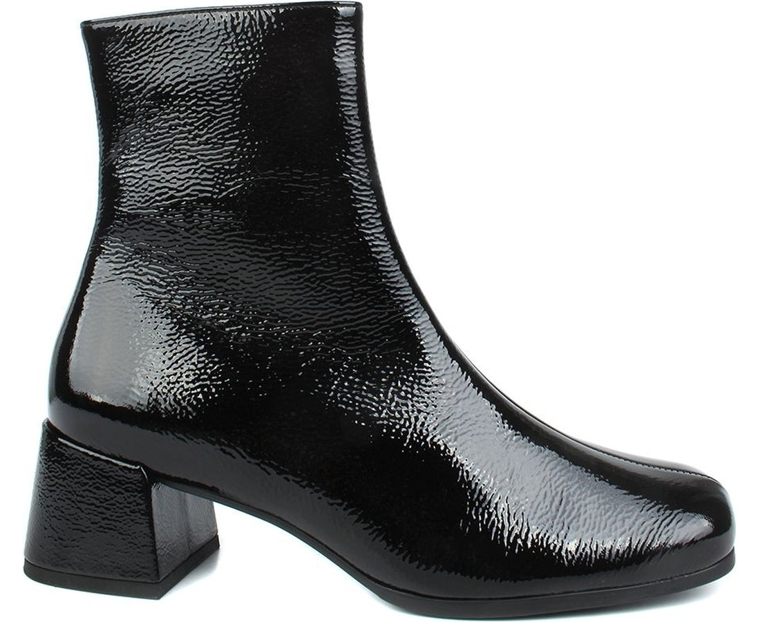 lou booties