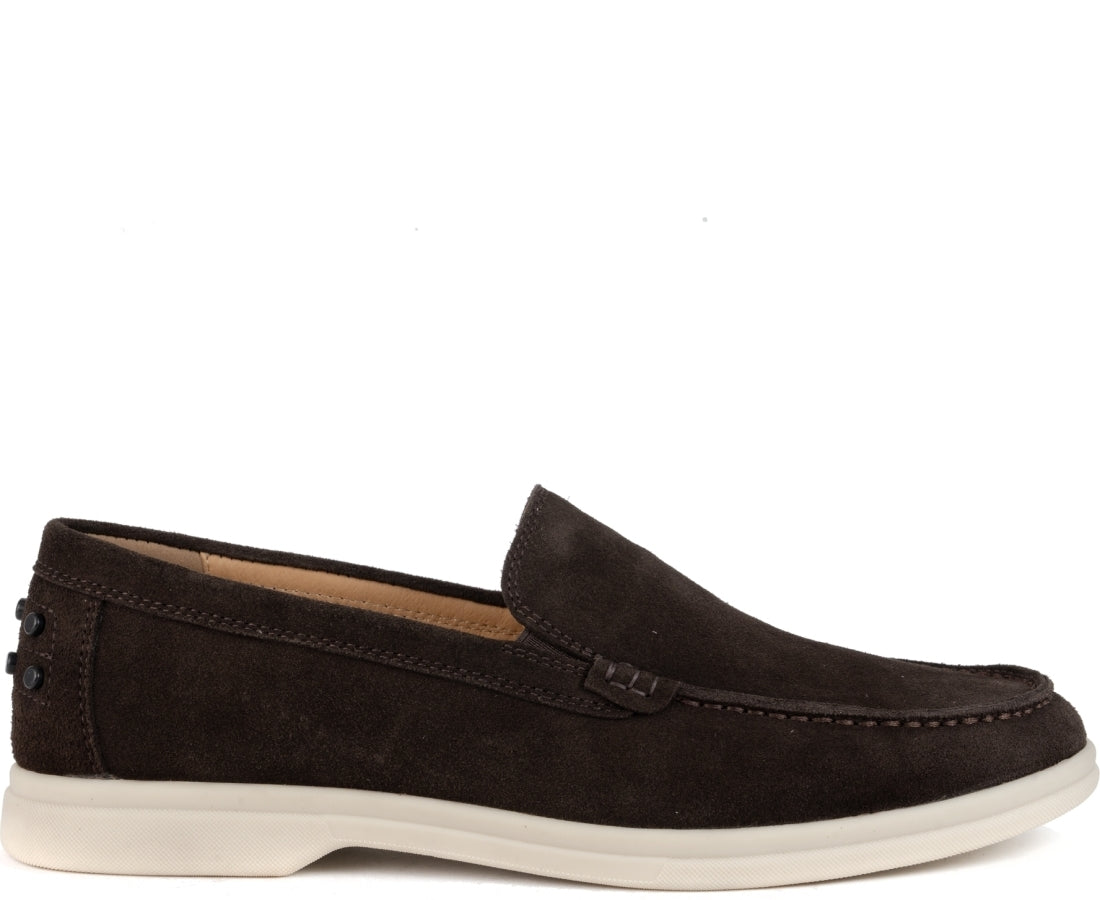 dark brown casual closed loafers