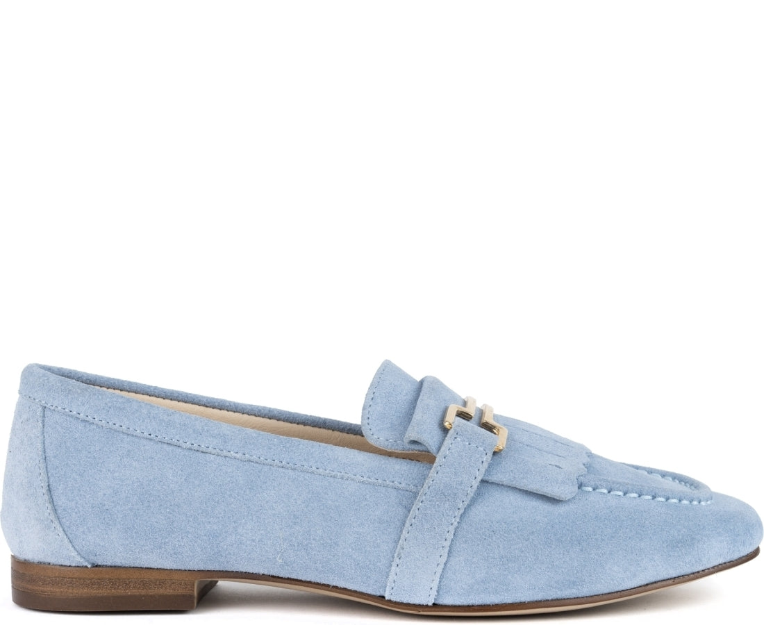 blue classic closed loafers