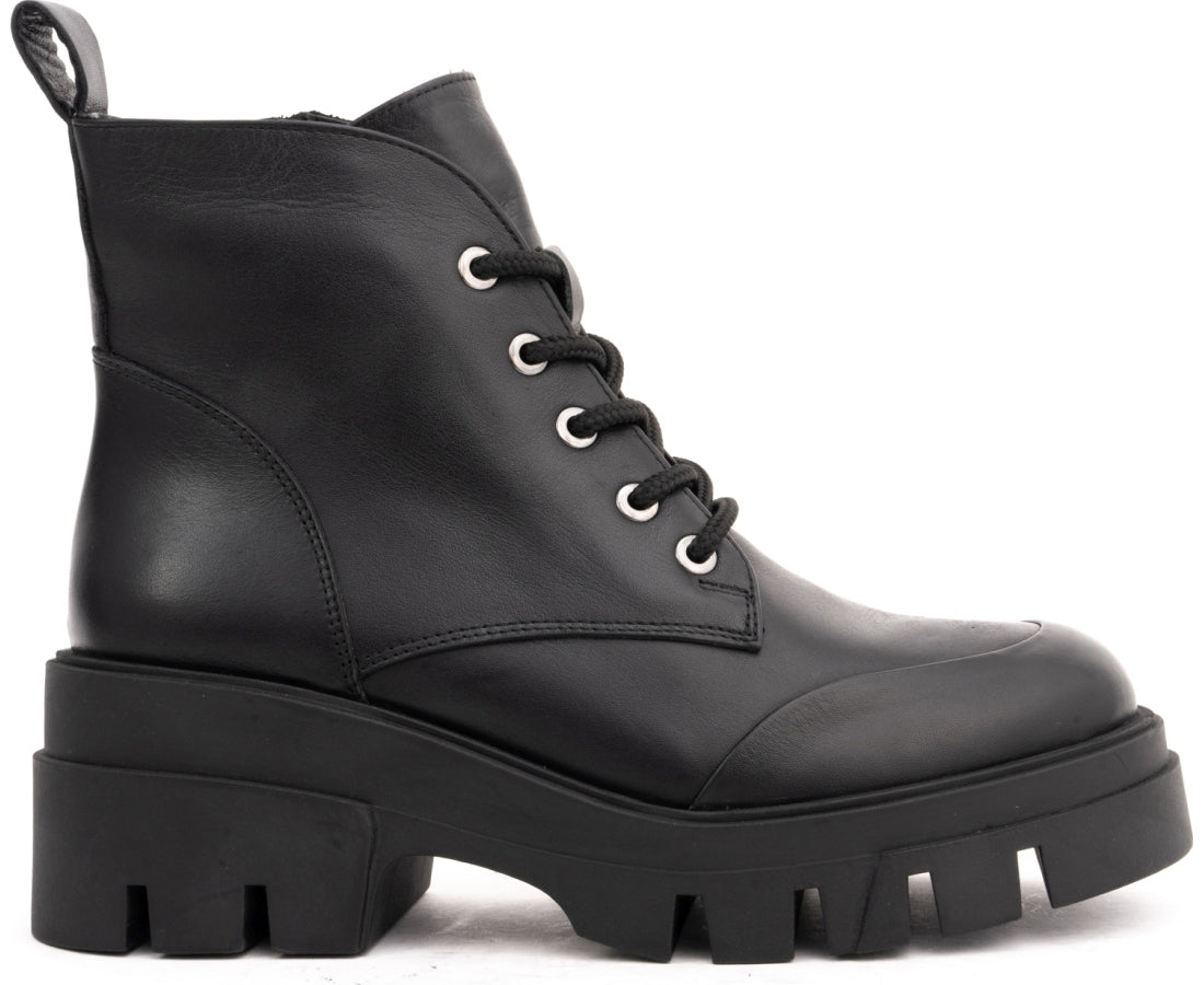 black casual closed booties