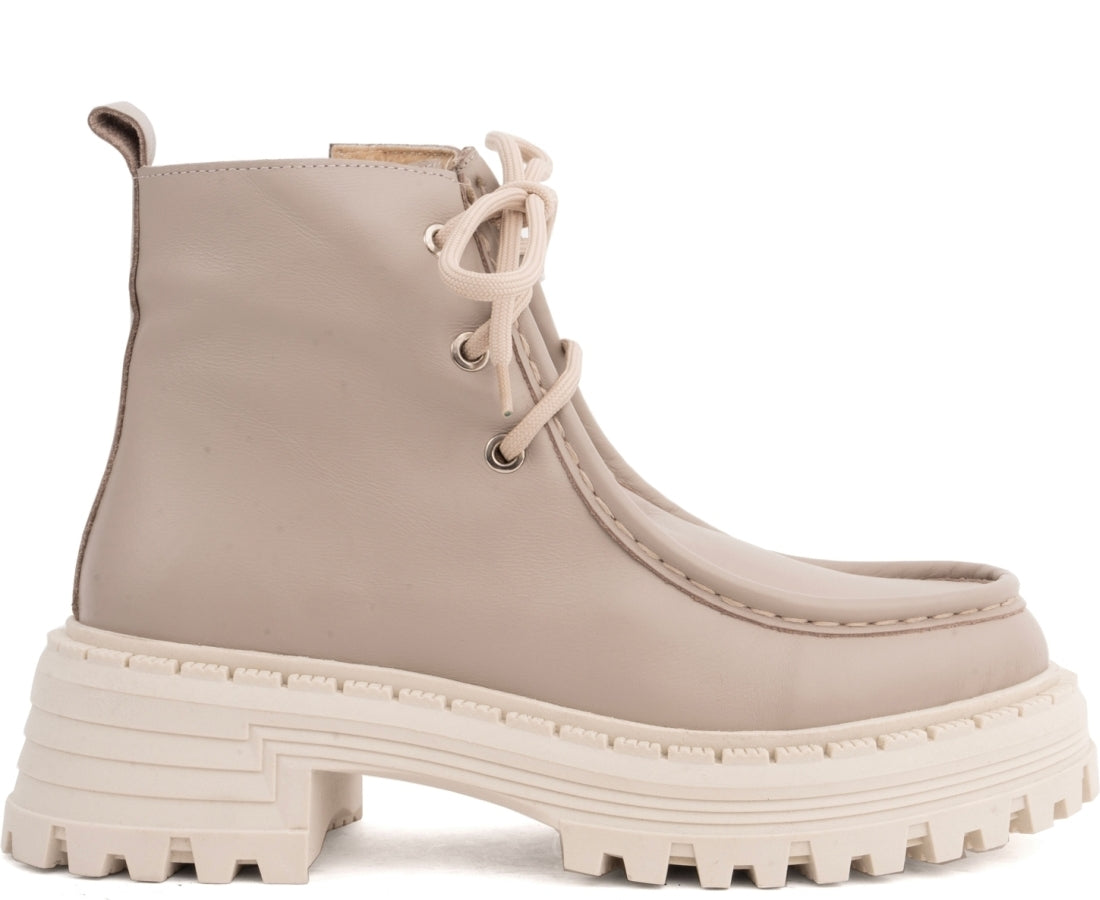 beige casual closed booties