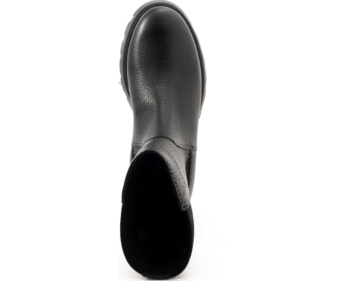black casual closed booties