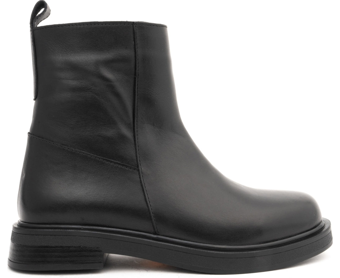 black casual closed booties