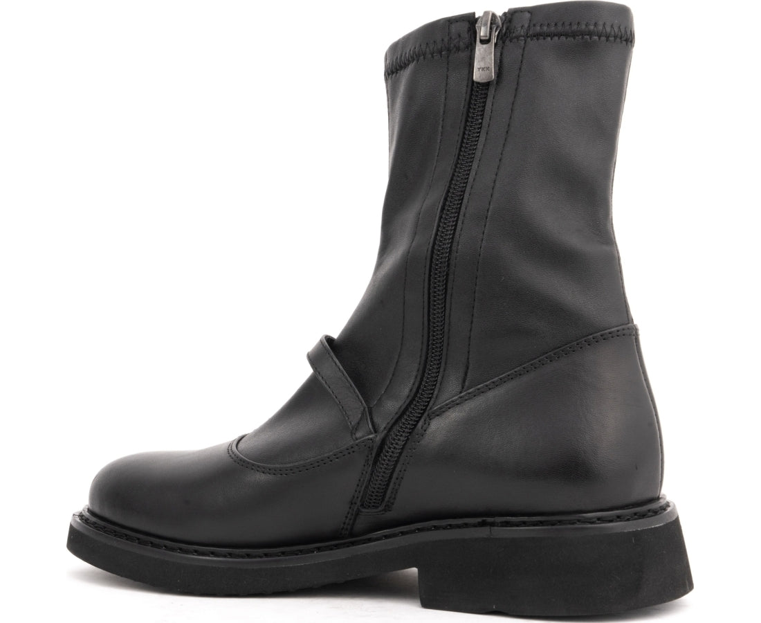 black casual closed booties