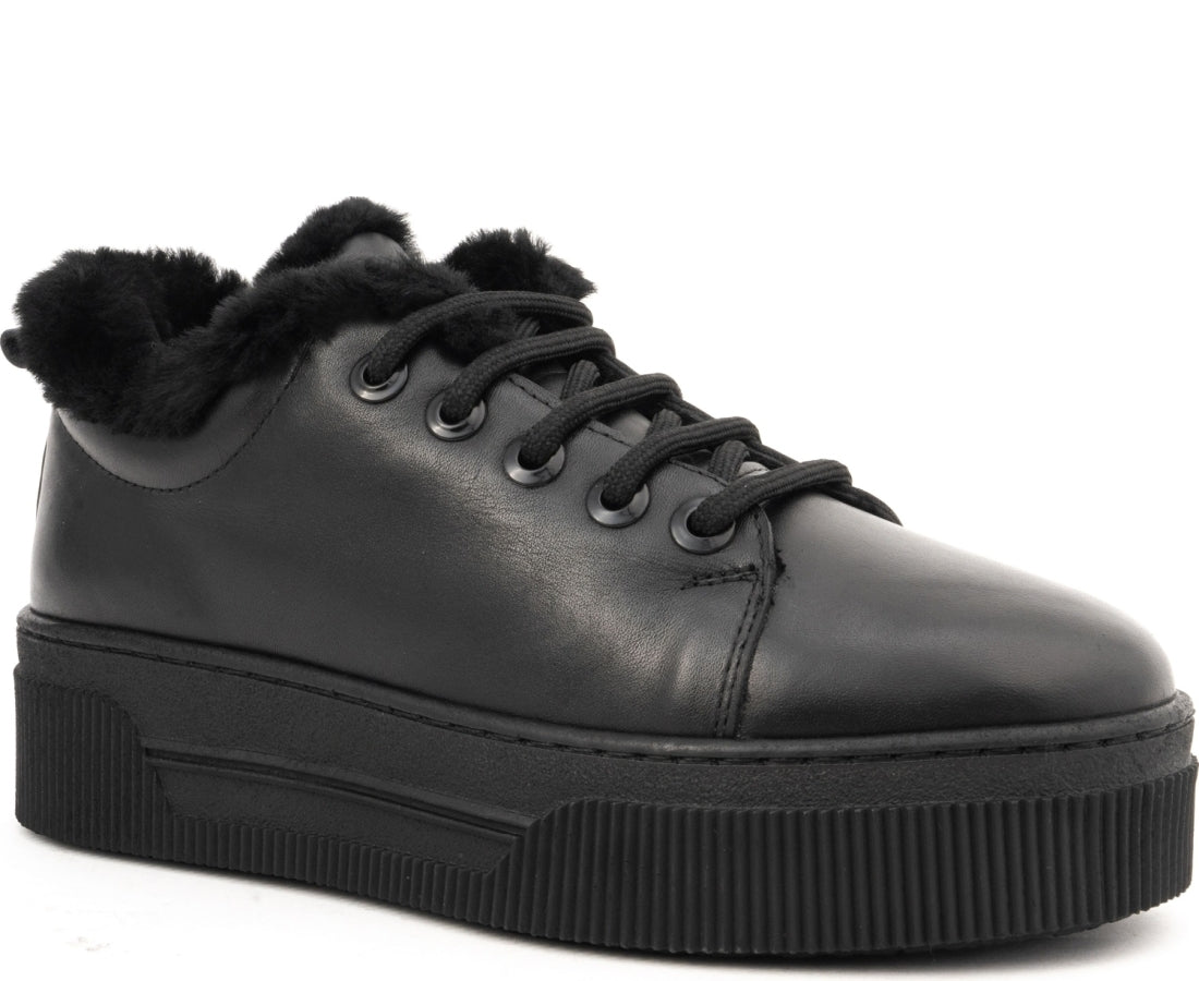 leisure trainers