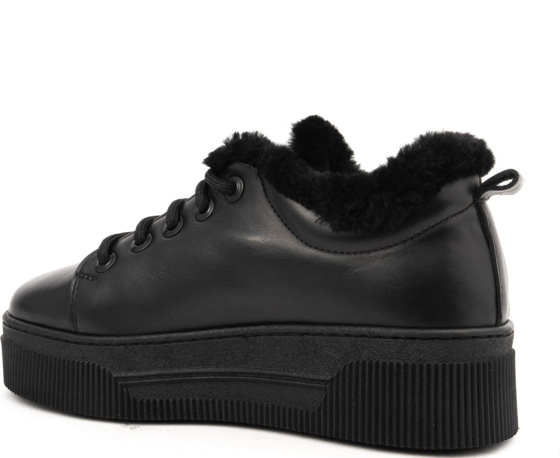 leisure trainers