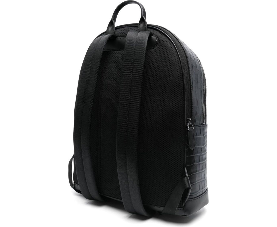 black casual handbag
