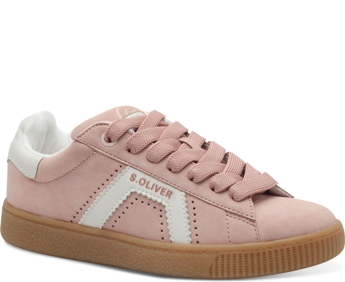 women laceup trainers