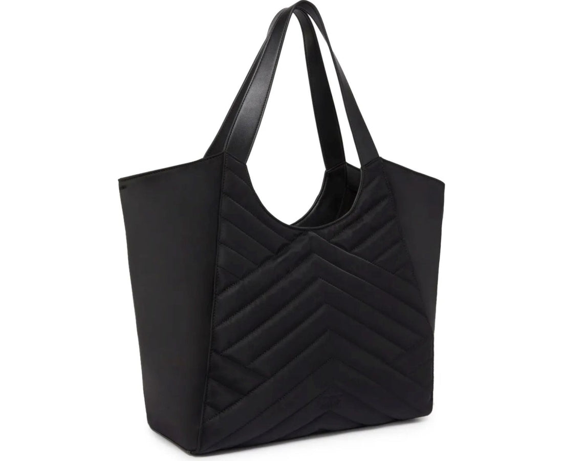 black casual tote bag