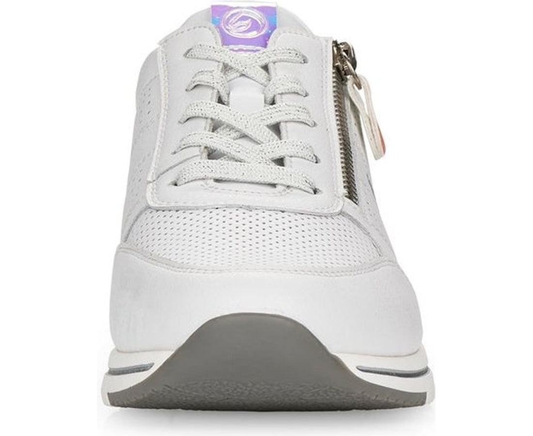white casual closed sport shoe