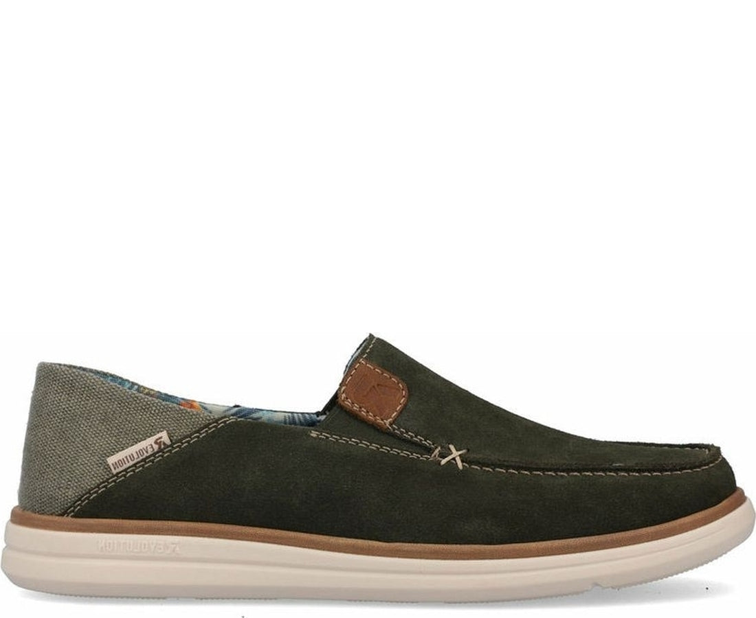 green casual closed mocasins