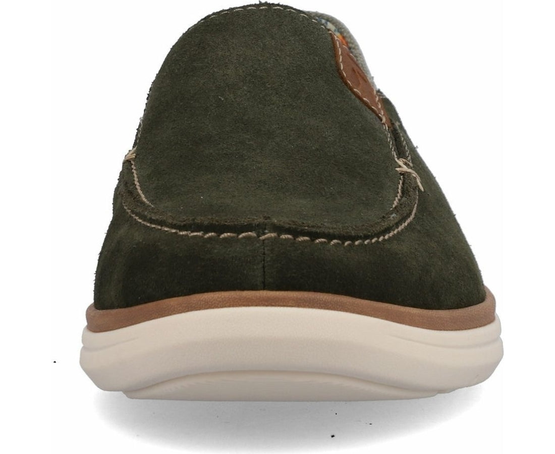 green casual closed mocasins