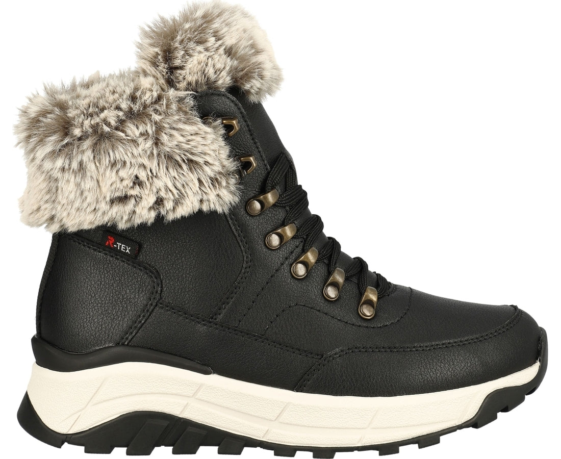 black casual closed booties