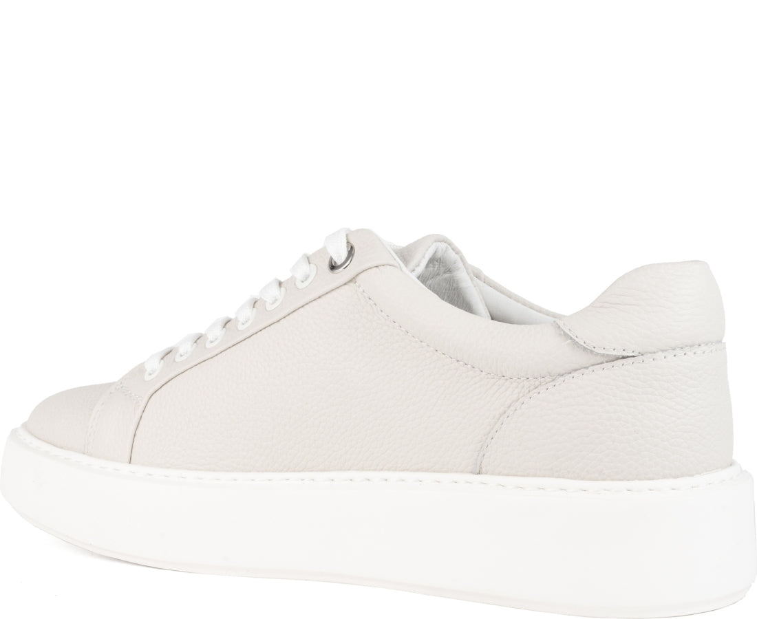 leisure trainers