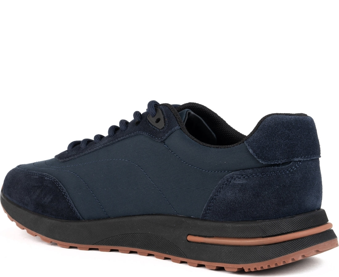 leisure trainers