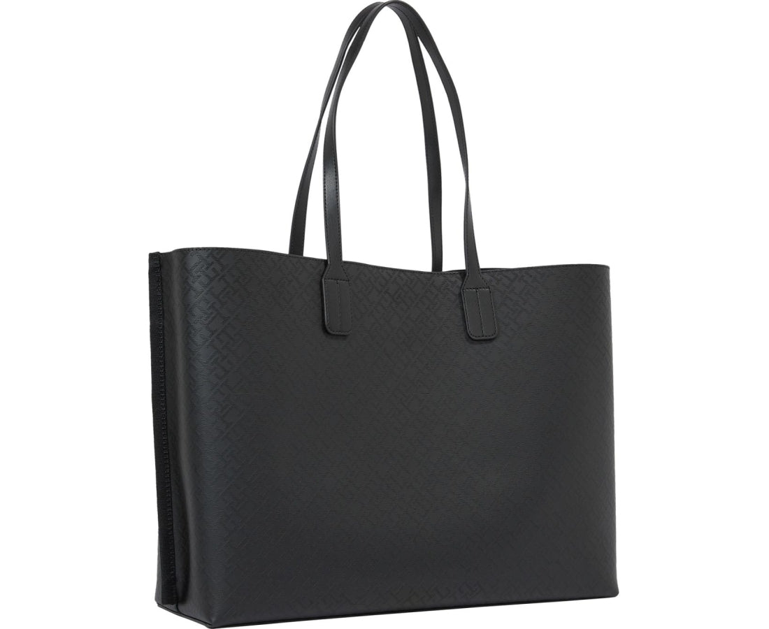 distinct tote