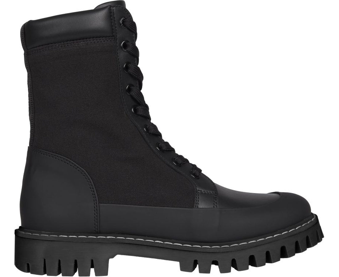 casual lace up boot