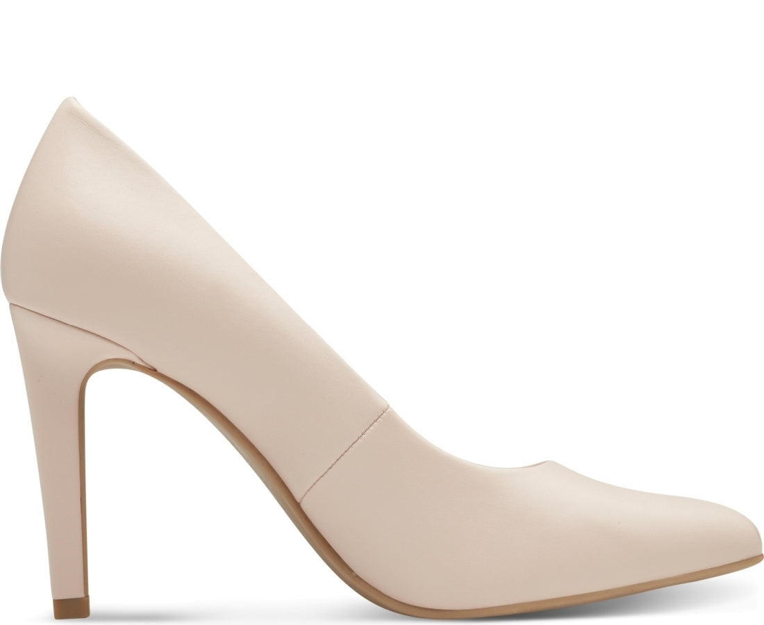 elegant pumps