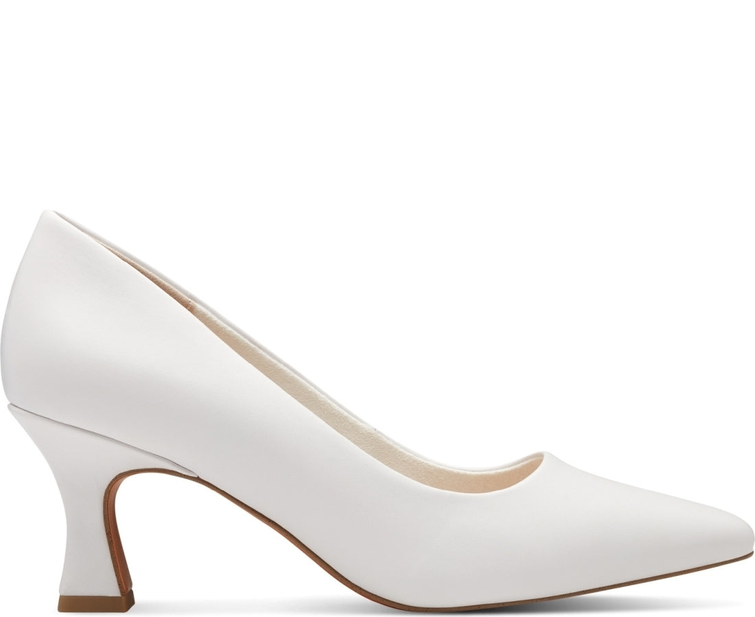 elegant pumps