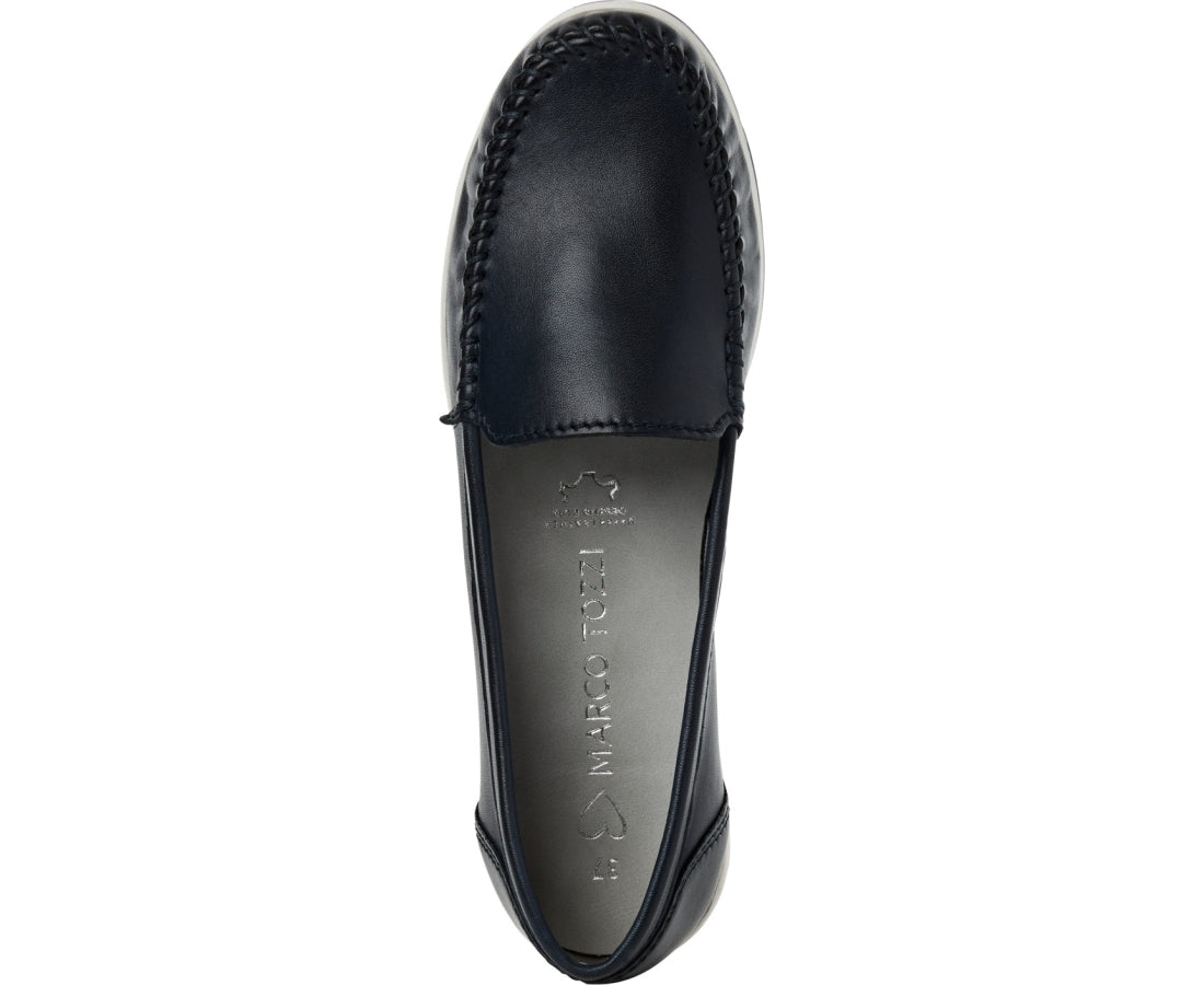 blue casual closed mocassins