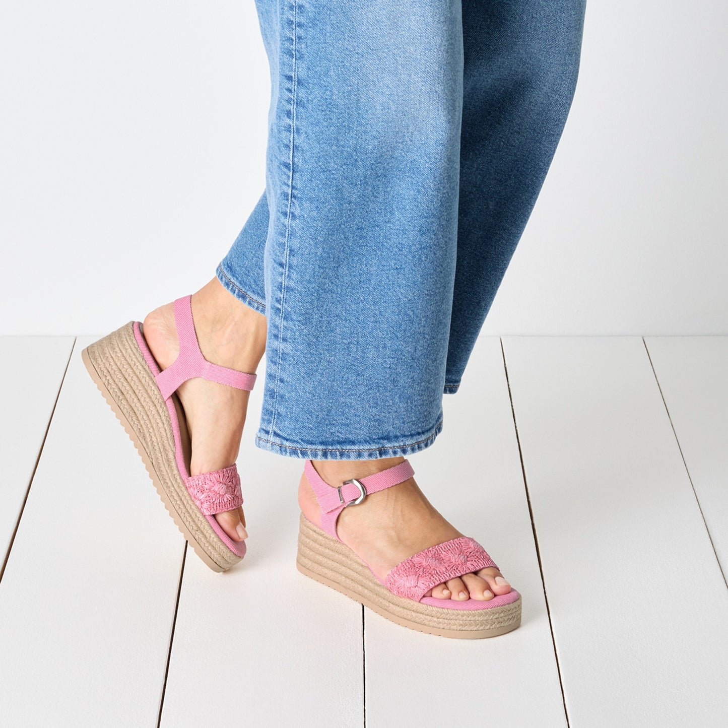 Women's Pink Sandals