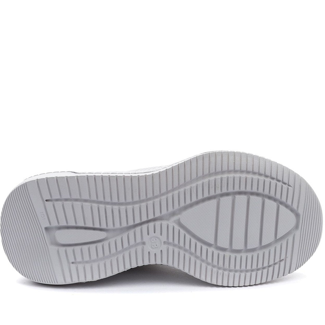 grey casual closed sneakers