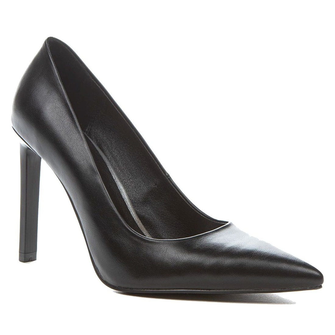 black casual closed pumps