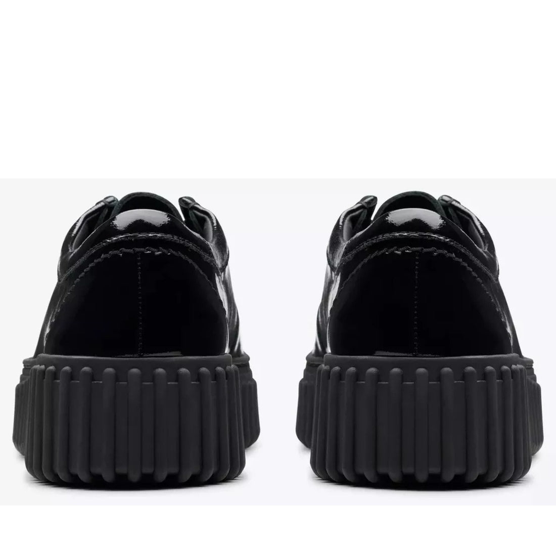 torhill bee d trainers