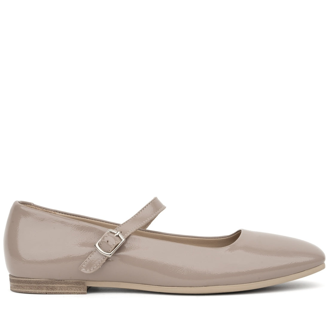 beige casual closed ballerinas