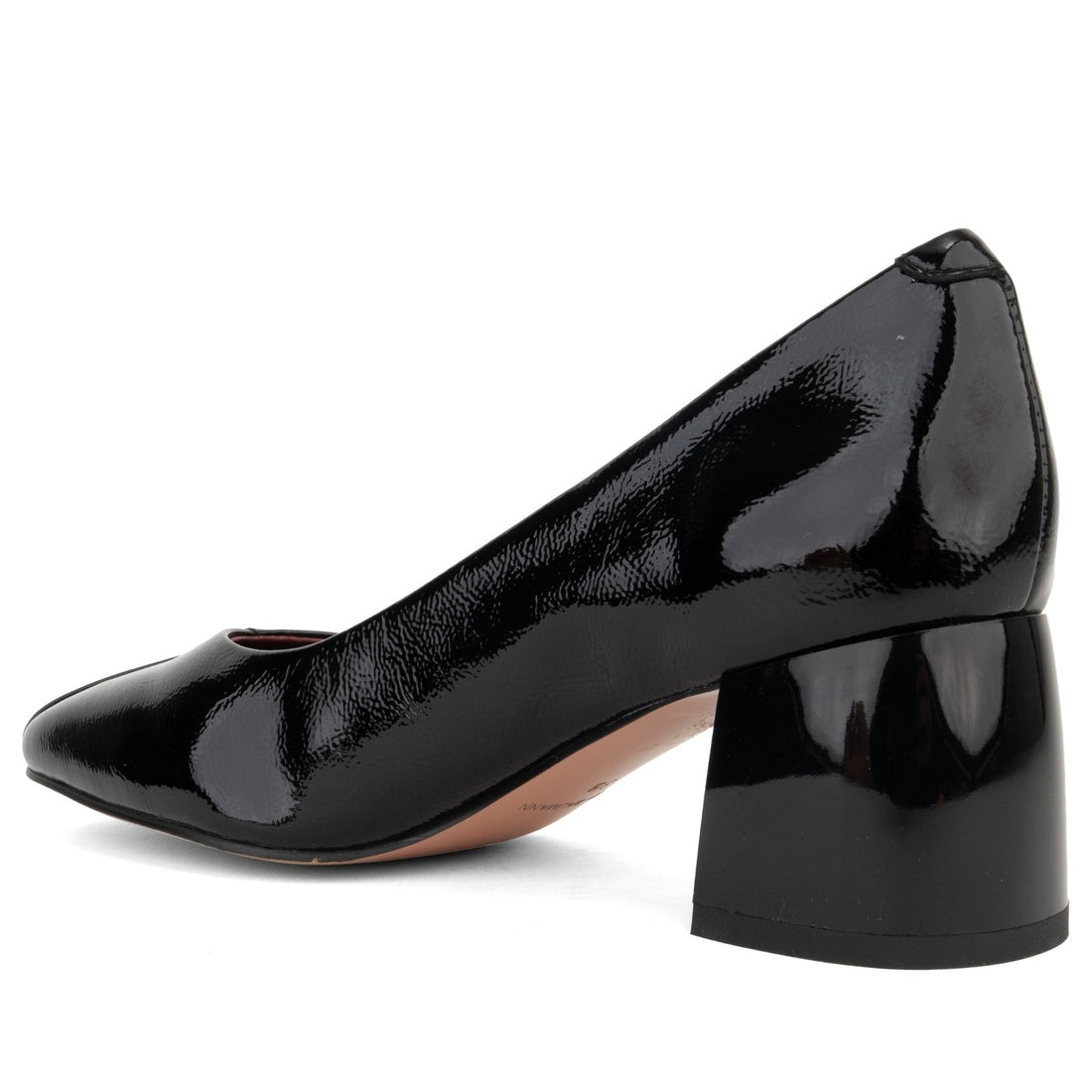 black casual closed pumps